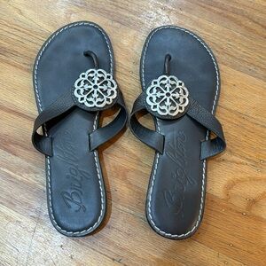 Brown leather Brighton Ava sandals!